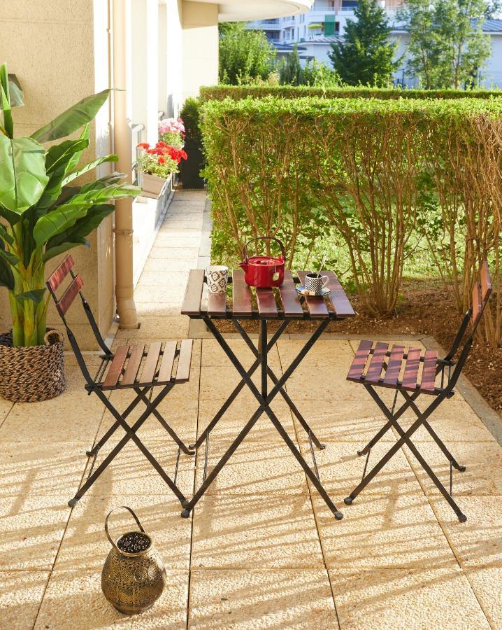 Appartement Wakandais-Proche Disney, Parking & Wifi Montévrain Buitenkant foto